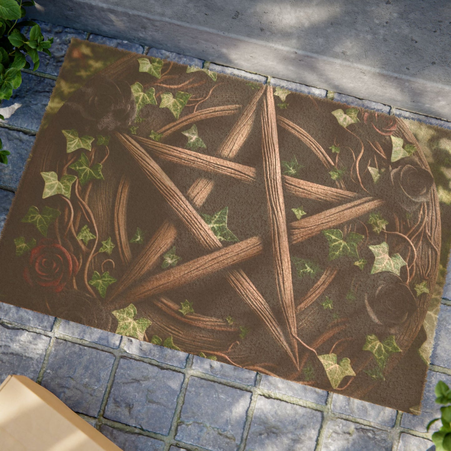 Doormat - Wood Pentacle with Red and Black Roses in Ivy Design
