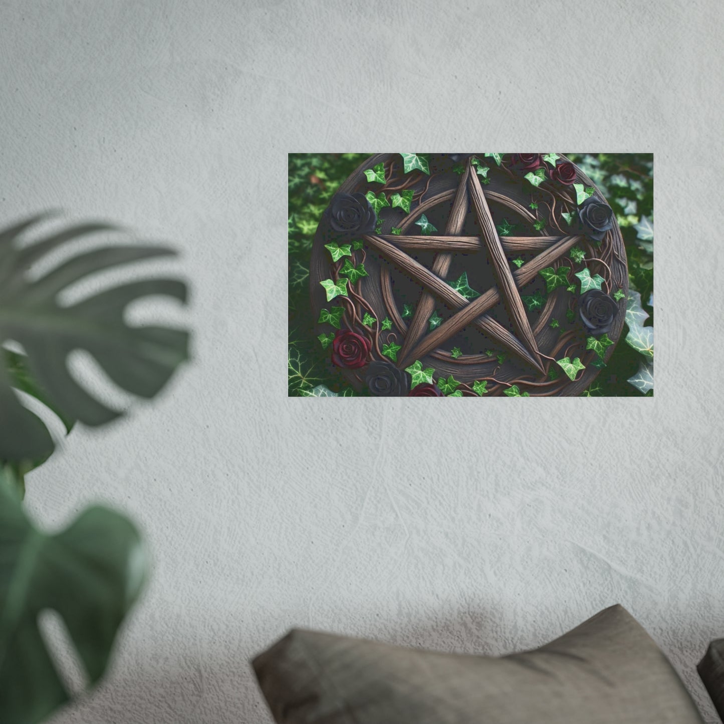 Poster - Wood Pentacle with Red and Black Roses in Ivy